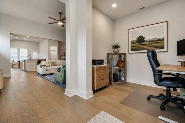 Photo - 8608 McKamy Dr