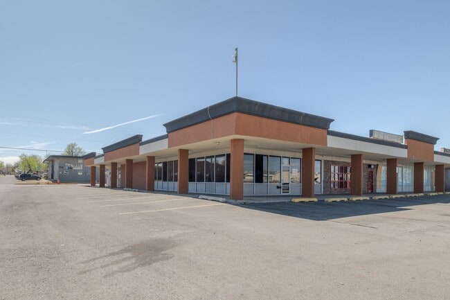 Building Photo - 3500 Newcastle Rd