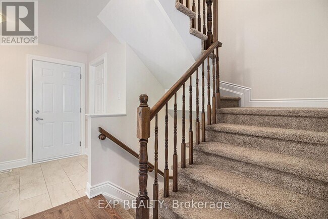Photo - 75 Gilberte St