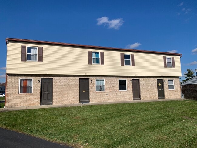 Building Photo - 6153 Laurelwood Ct Unit 6153