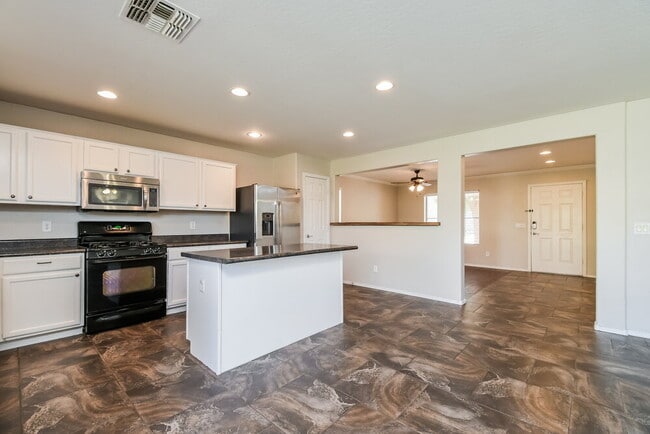 Photo - 1726 E Bradstock Way