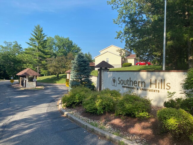 Photo - Southern Hills Town Houses and Apartments