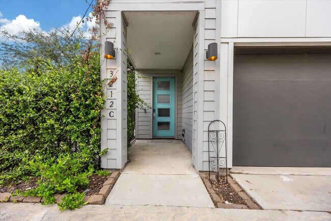 Photo - 3212 N MacGregor Way Unit C