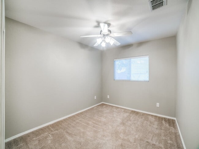 Photo - 216 Weeping Willow