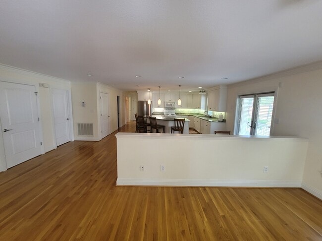 Photo - 2309 Wake Forest St