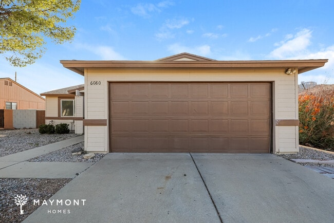 Building Photo - 6080 S Springbrook Dr Rental