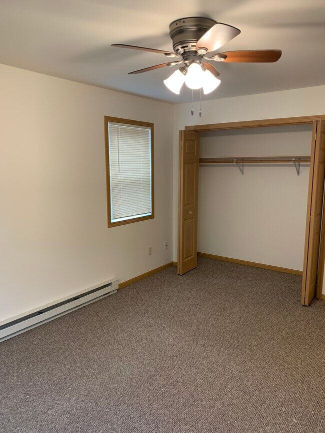 4729 Southridge Ct Apartment Unit 4 Eau Claire, WI