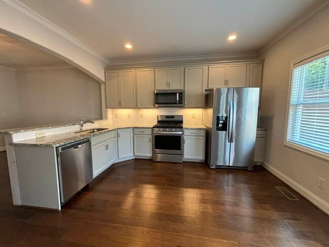 Photo - 962 Lennox BlvdBirmingham, AL35216