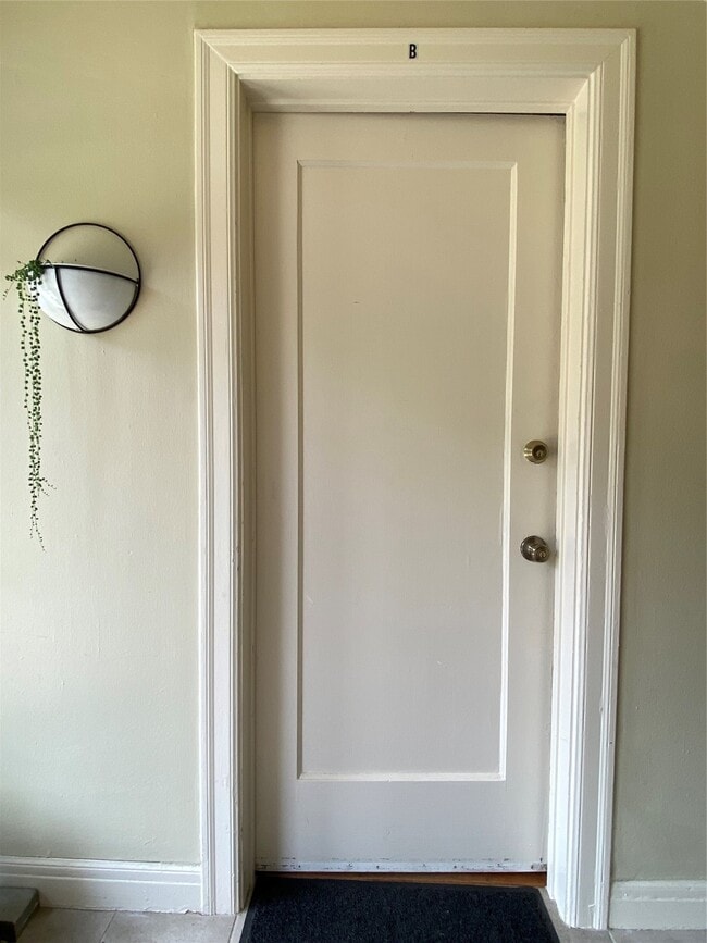 Photo - 1918 Sul Ross St Unit B