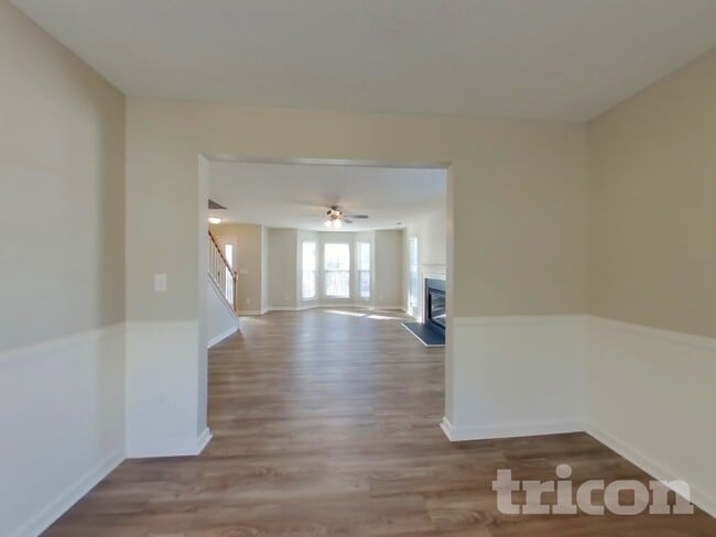 Photo - 3912 Farlow Rd