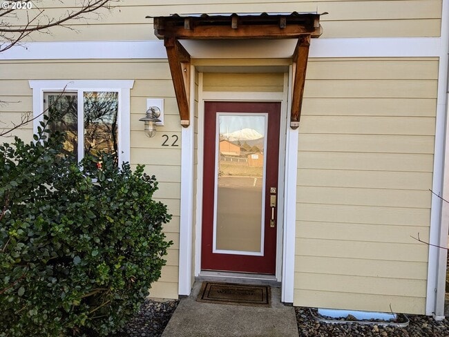 Photo - 1706 Avalon Dr