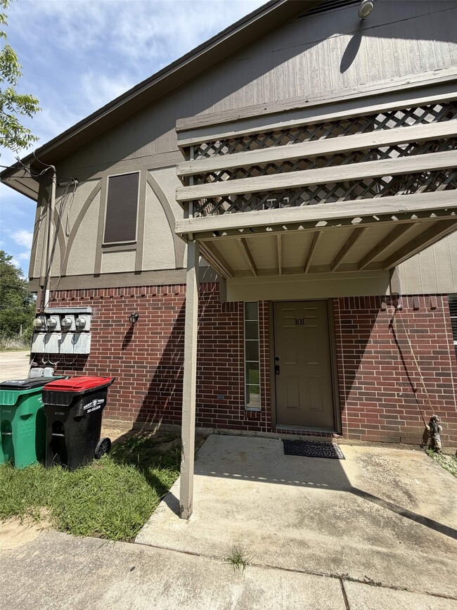 Photo - 2006 Kilgore Rd Unit 101