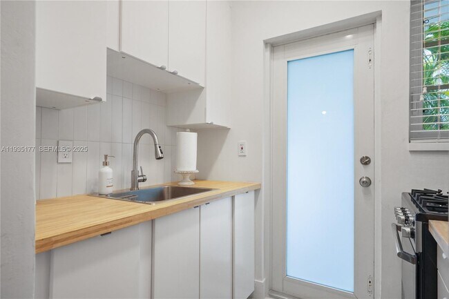 Photo - 750 Española Wy Unidad 6