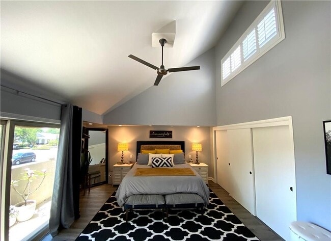 Building Photo - 12576 Montecito Rd Unit 1