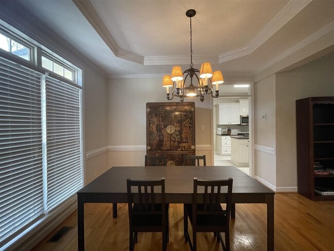 Photo - 11 Hialeah Pl