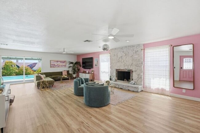 Photo - Scottsdale Oasis Ready for July move-in!
