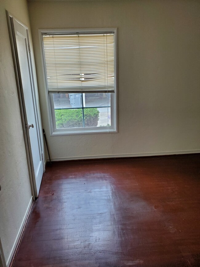 Bedroom - 1329 Parker St Unit 1329