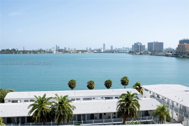 Photo - 7928 East Dr Unit 701