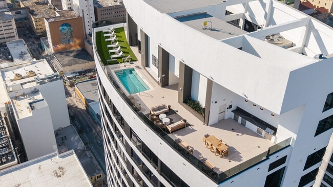 Photo - 20 NW 2nd St Unit ID1422354P