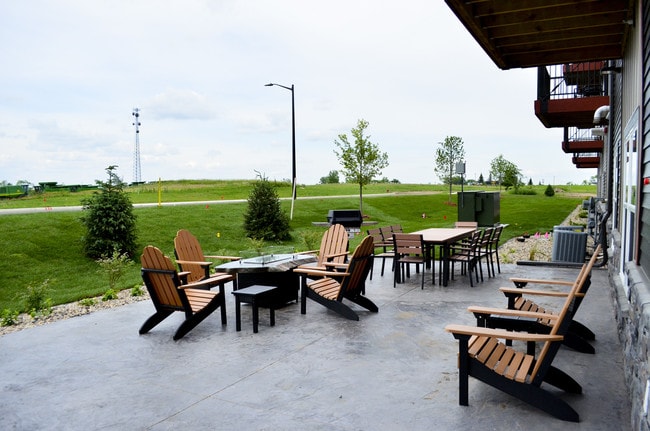 Photo - Forest Ridge