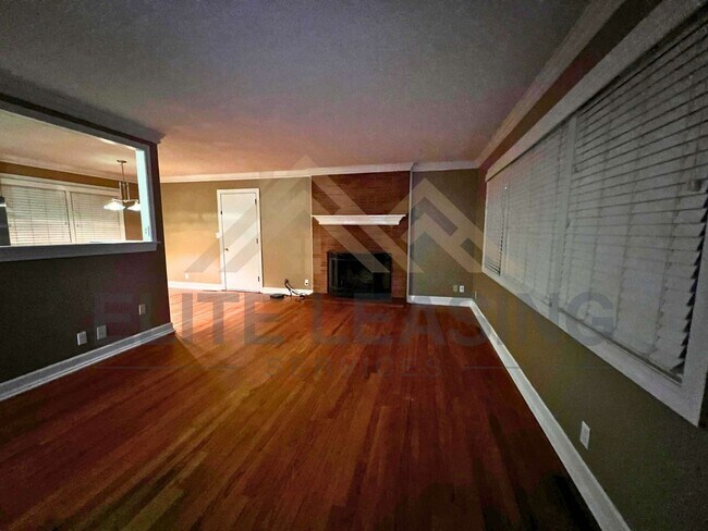 Photo - 4425 SW 27th Terrace