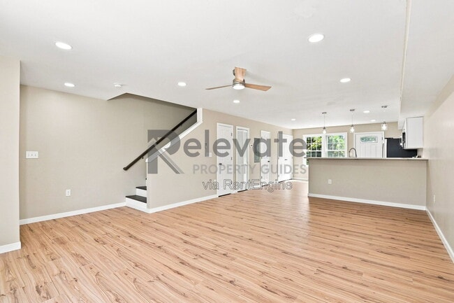 Photo - 435 Harding St