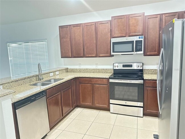 477 Kestrel Dr