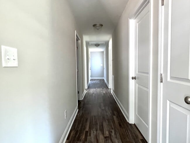 Photo - 634 Laundry St