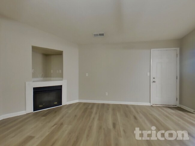 Photo - 265 Whistle Way