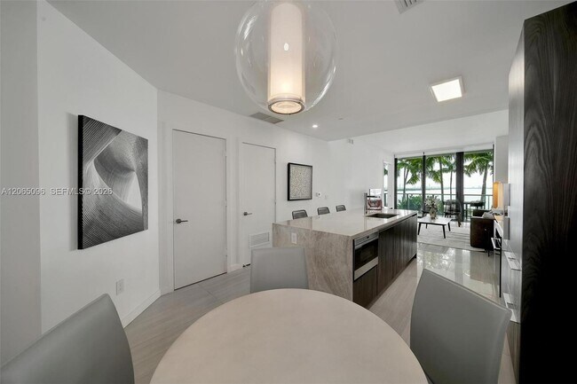 Photo - 480 NE 31st St Unit 605