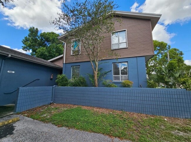 Photo - 7610 W Powhatan Ave Apartment Unit 3