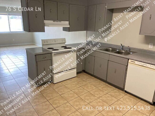 Photo - 76 S Cedar Ln