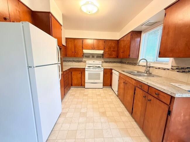 Photo - Update 2 Bedroom with Fenced Yard and Water/ Swear & Garbage Paid!