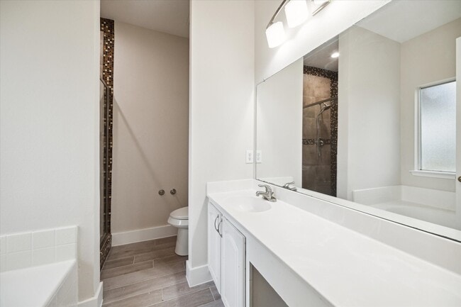 Photo - 22035 Holly Branch Dr