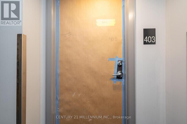 Photo - 403 Fourth Ave Unité 403