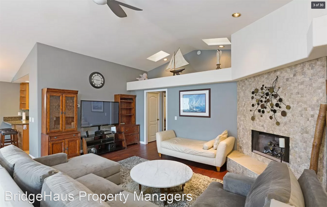 Photo - 3 br, 3 bath House - 4550 Cove Drive