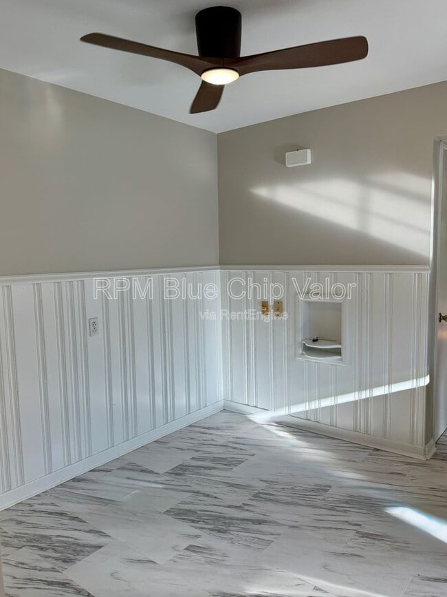 Photo - 6912 Murray Ave Unit 4