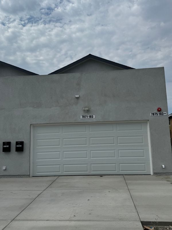 Building Photo - 7871 Glencoe Drive Rental