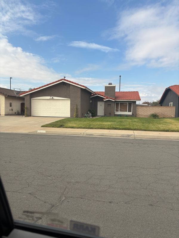 Photo - 14561 Victor Dr