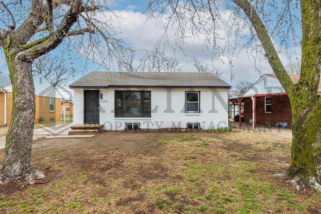 Photo - 2506 N Somerset Ave