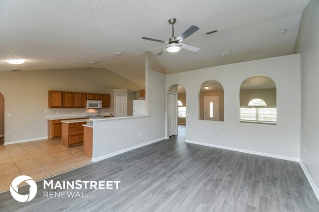 Photo - 7218 Oxfordshire Ave