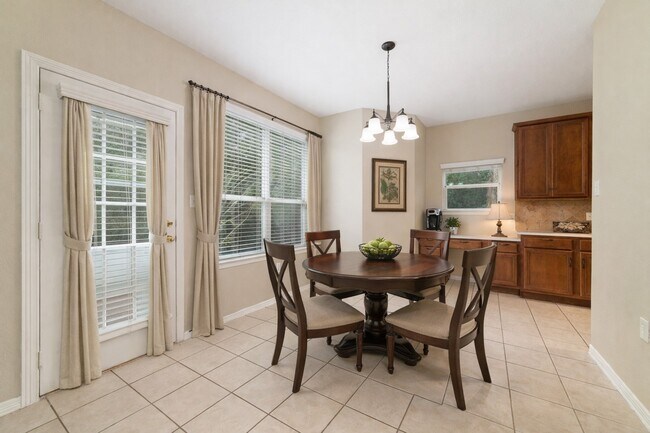 Photo - 2317 Jefferson Crossing Dr