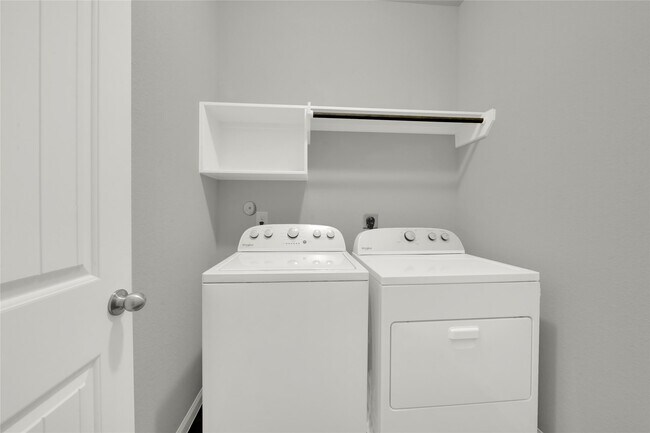 Photo - 2542 Steelhead Dr