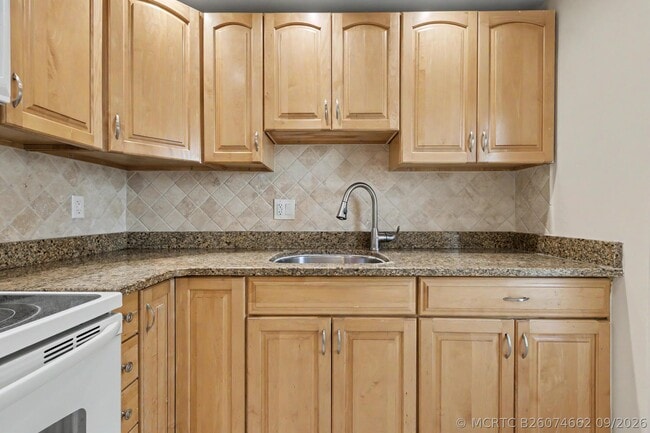 Photo - 2555 NE 11th St Unit 906