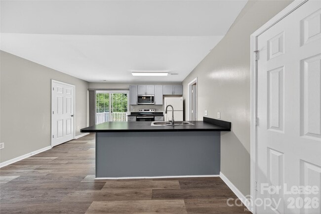 Photo - 2332 Eargle Rd