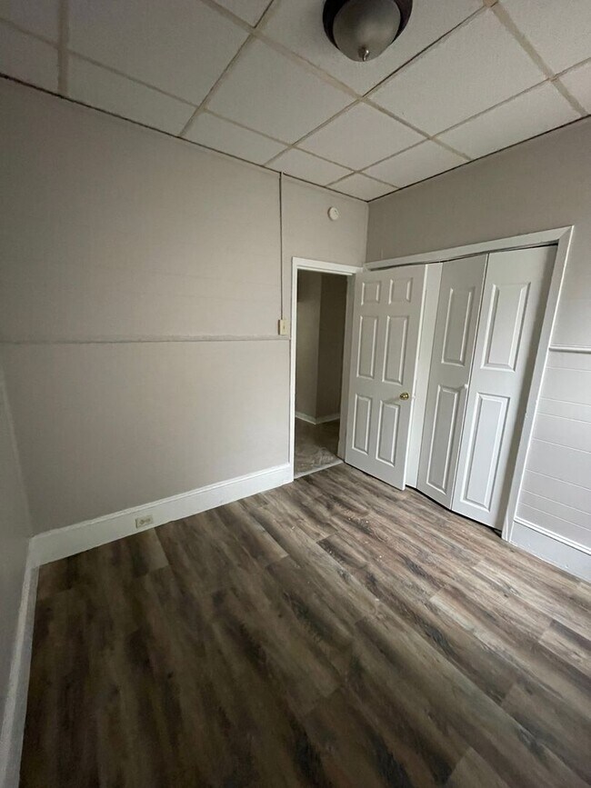 Photo - 3 Bedroom, 1 Bath Unit Unit 1