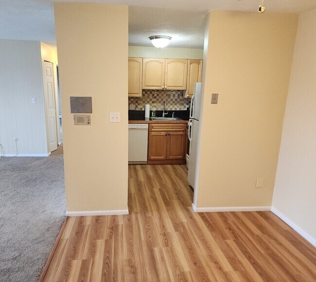 Photo - 135 Q E Main St Unit U-11