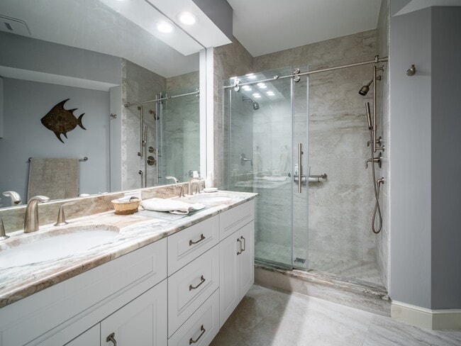 Photo - 8415 Excalibur Cir