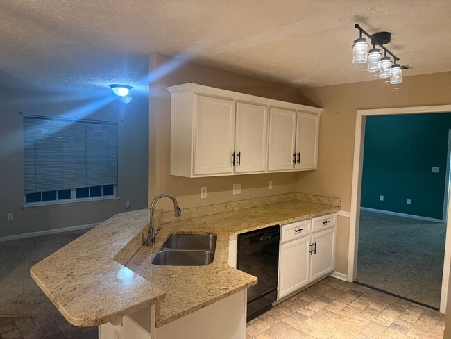 106 Thorton Dr