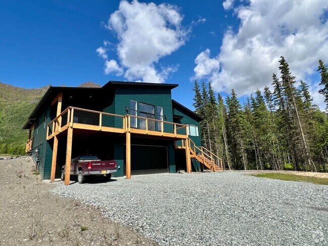 Building Photo - 8213 Harmany Ranch Rd Unit ADU Rental